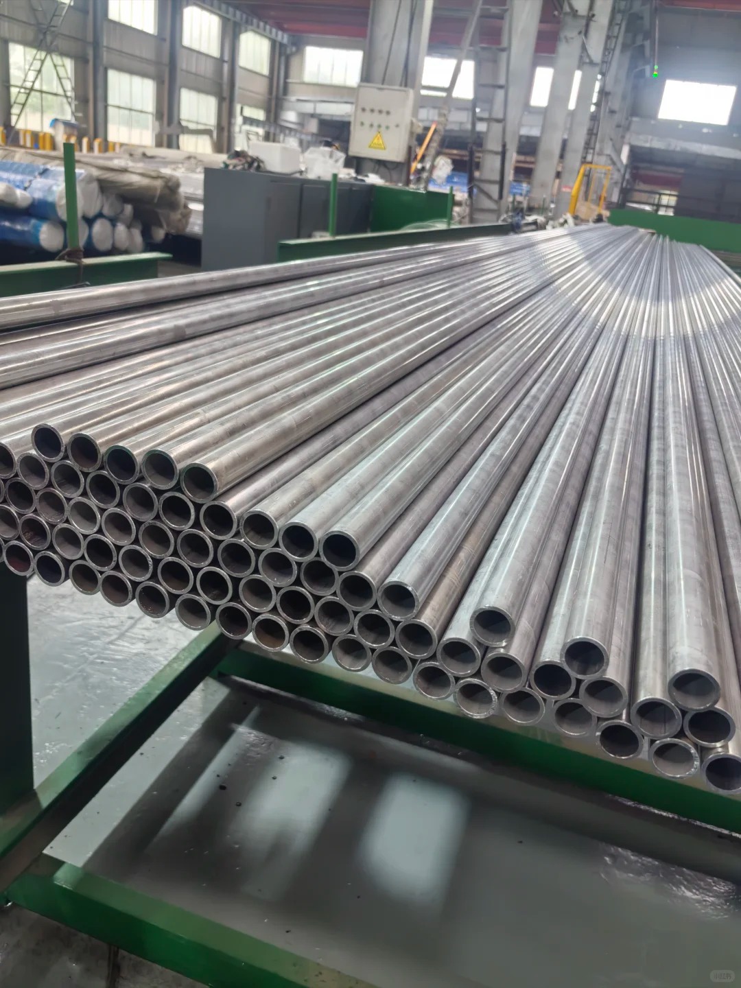 Seamless Steel Pipe — Carbon & Alloy Seamless Tube Manufacturer - Product photo 1